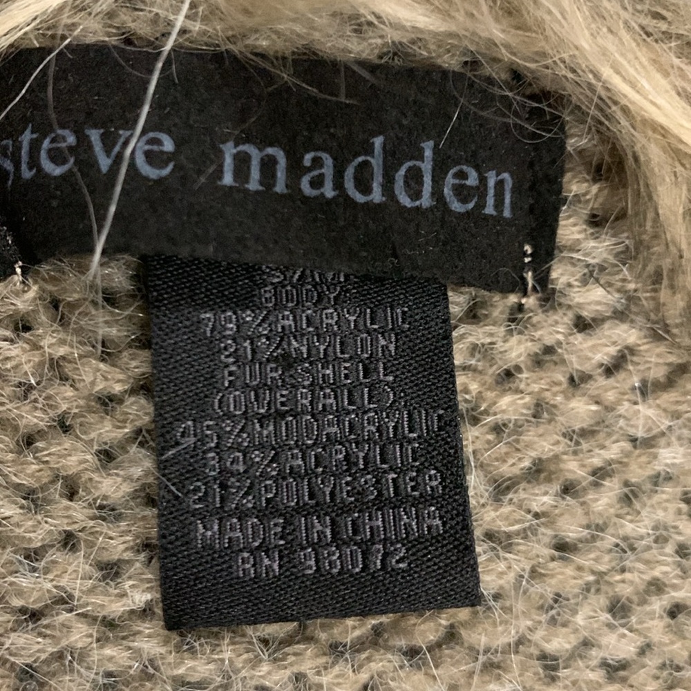 Steve Madden Faux Fur Knit Vest S/M - Picture 6 of 8